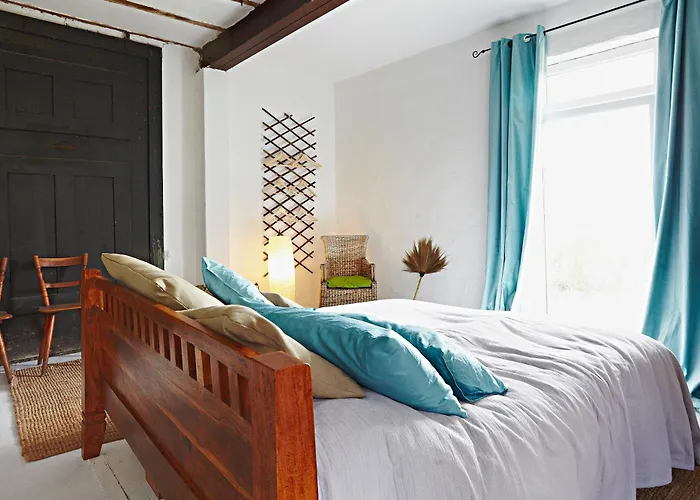 Liegen;schaft Guesthouse